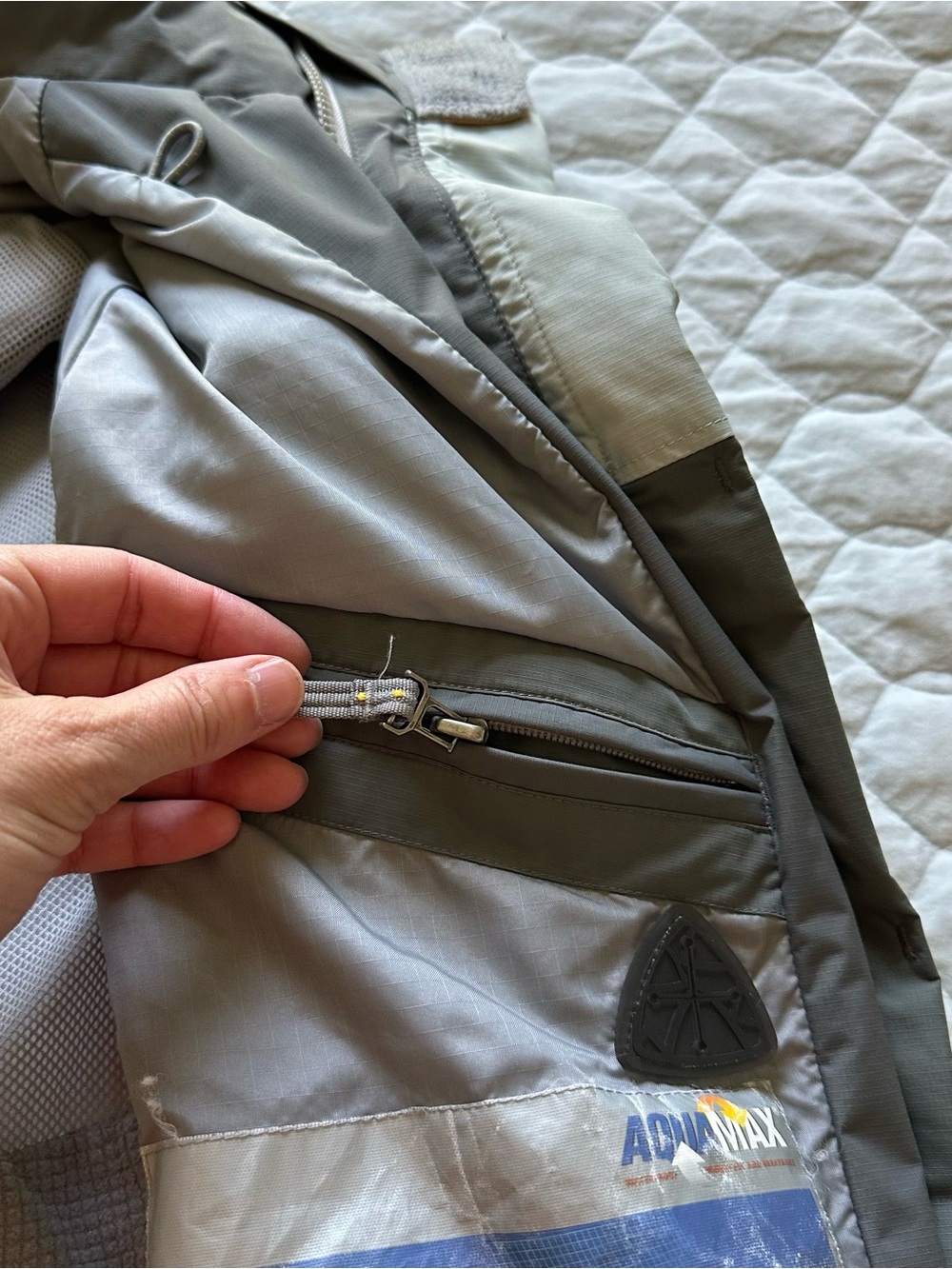 Hooded shell/rain jacket - Picture 12 of 16